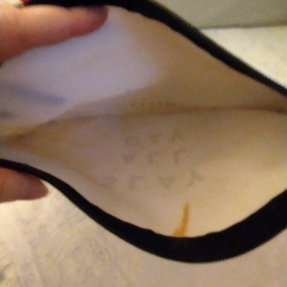 Cosmetic Bag - Picture 5 of 5